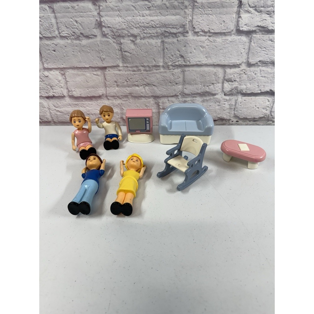 Little Tikes Dollhouse Lot Of 8 Pieces Mom Dad Baby  Rocking Chair Vintage 1990s